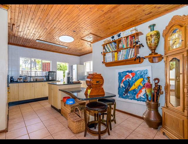 4 BEDROOM HOUSE FOR SALE IN WELTEVREDEN PARK